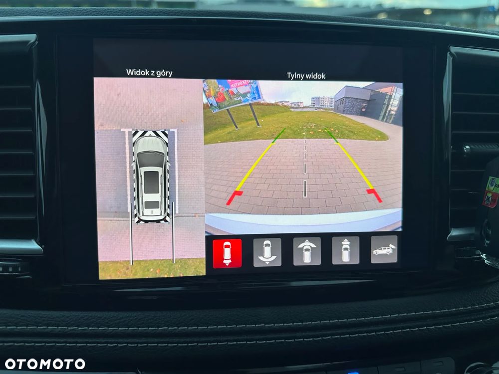 Chrysler Pacifica - 9