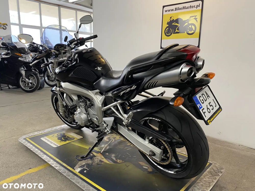 Yamaha FZ6 - 5