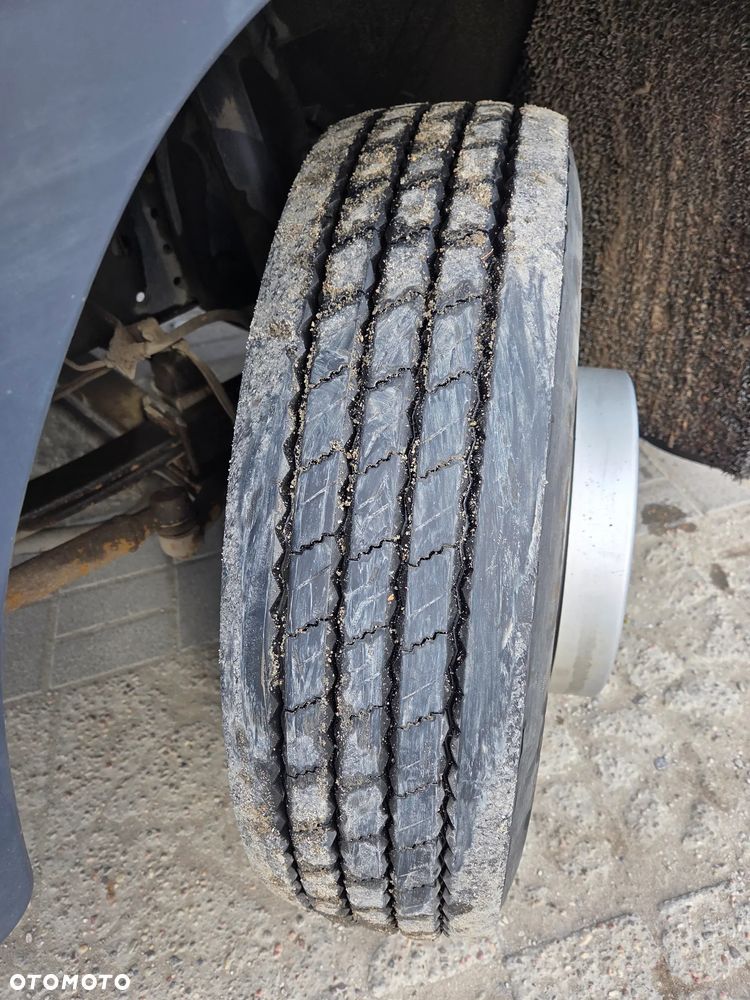 Mitsubishi FUSO Canter - 2