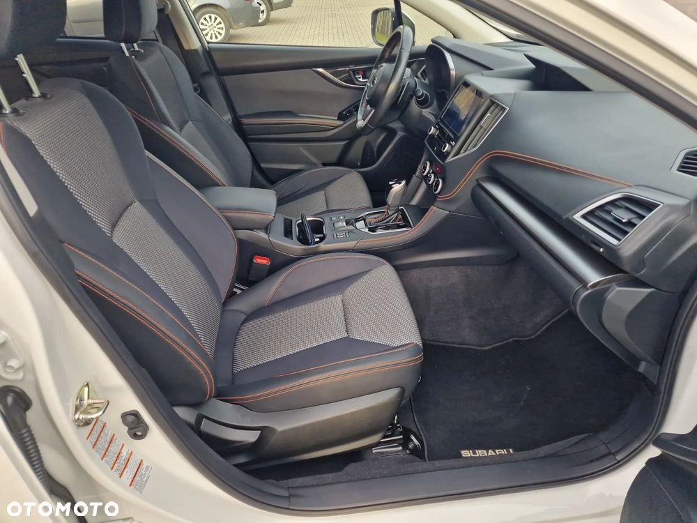 Subaru XV 2.0i Exclusive (EyeSight) Lineartronic - 26