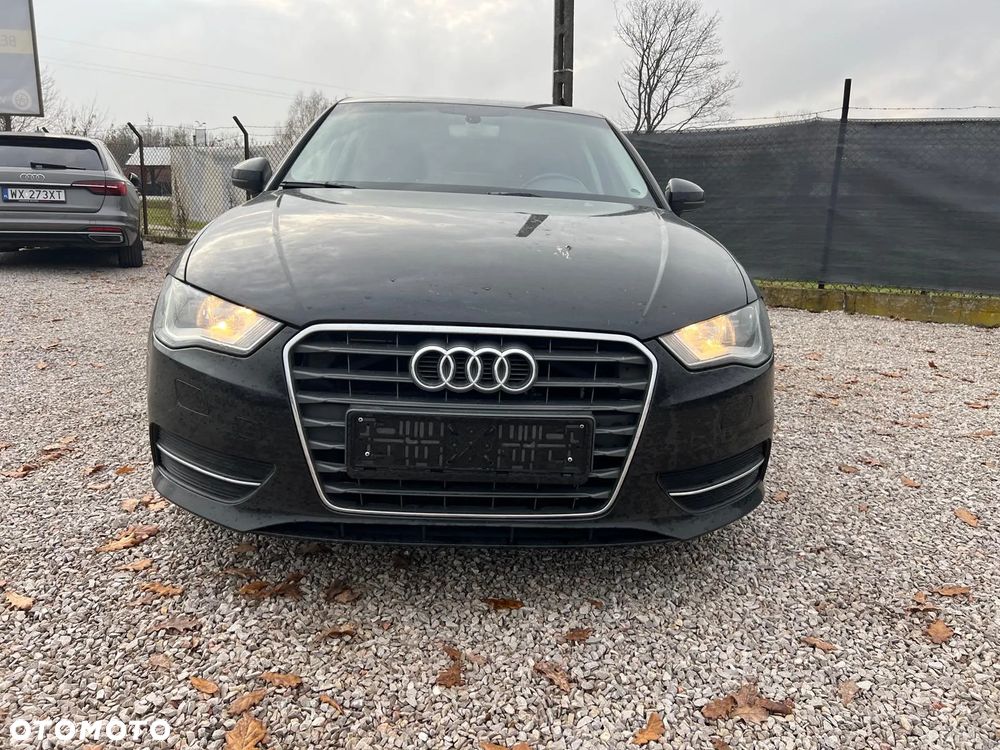 Audi A3 Sportback 2.0 TDI S tronic design - 14