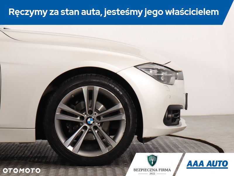 BMW Seria 3 - 17