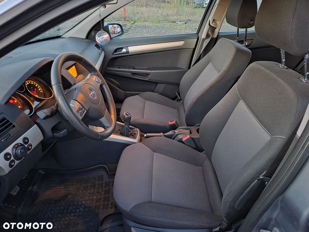 Opel Astra 1.7 CDTI Edition - 18