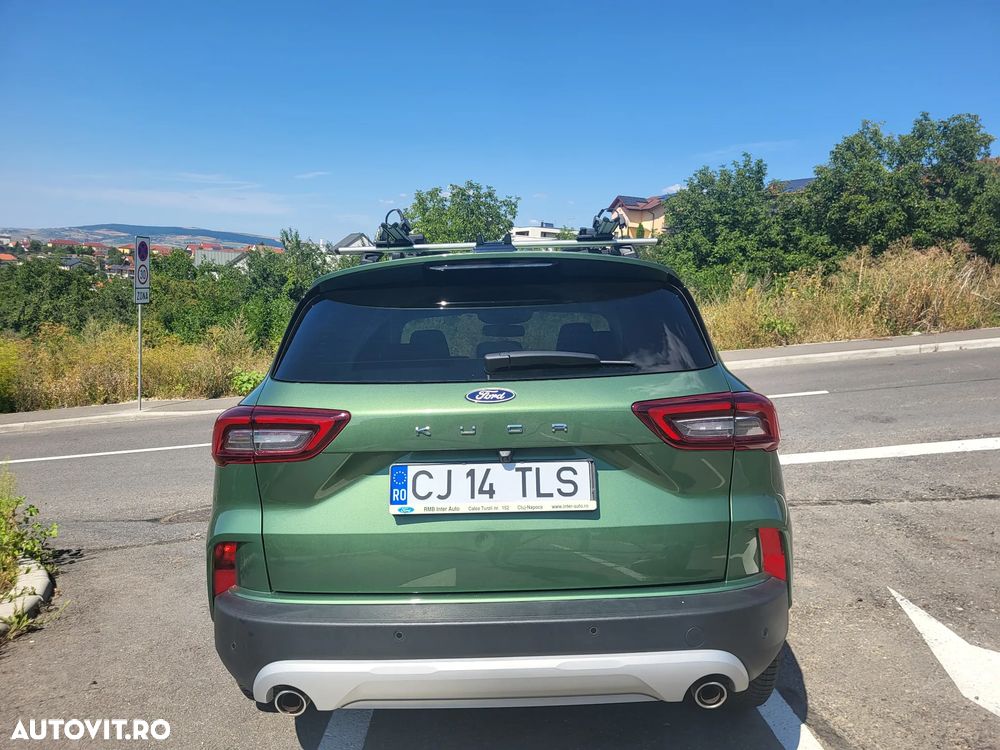 Ford Kuga 1.5 EcoBoost A8 FWD Titanium - 4