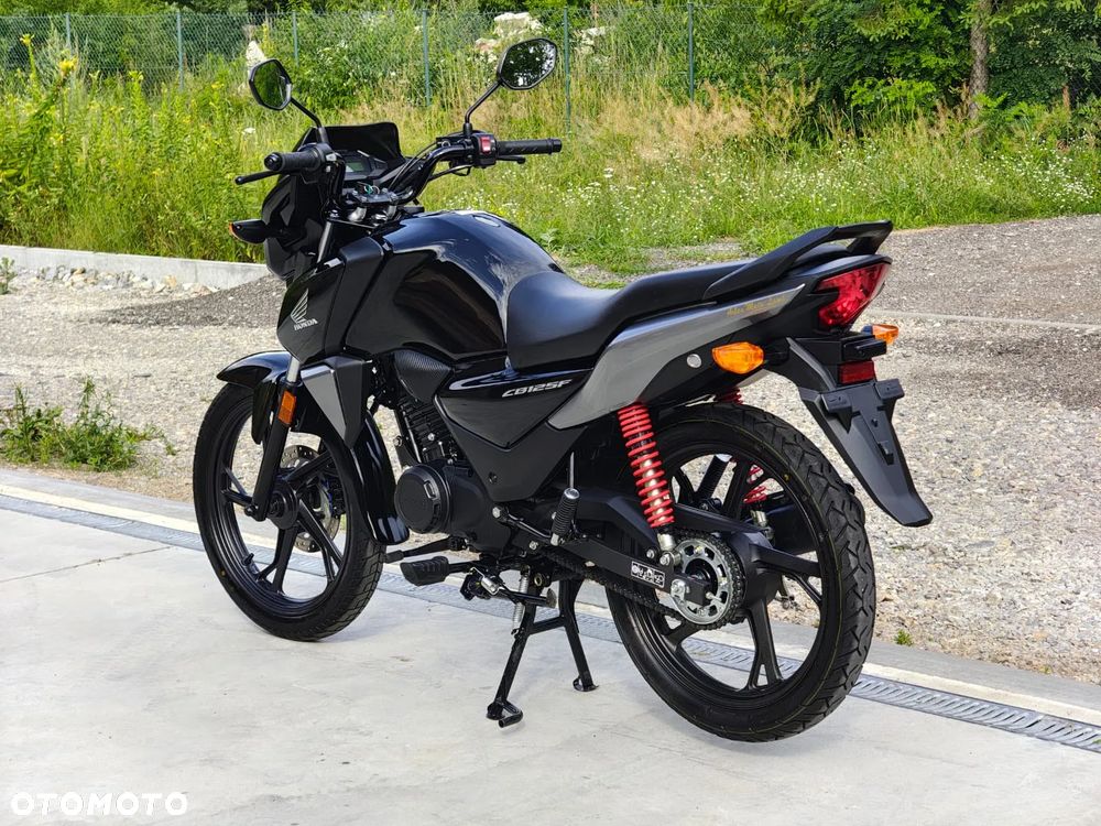 Honda CBF - 2