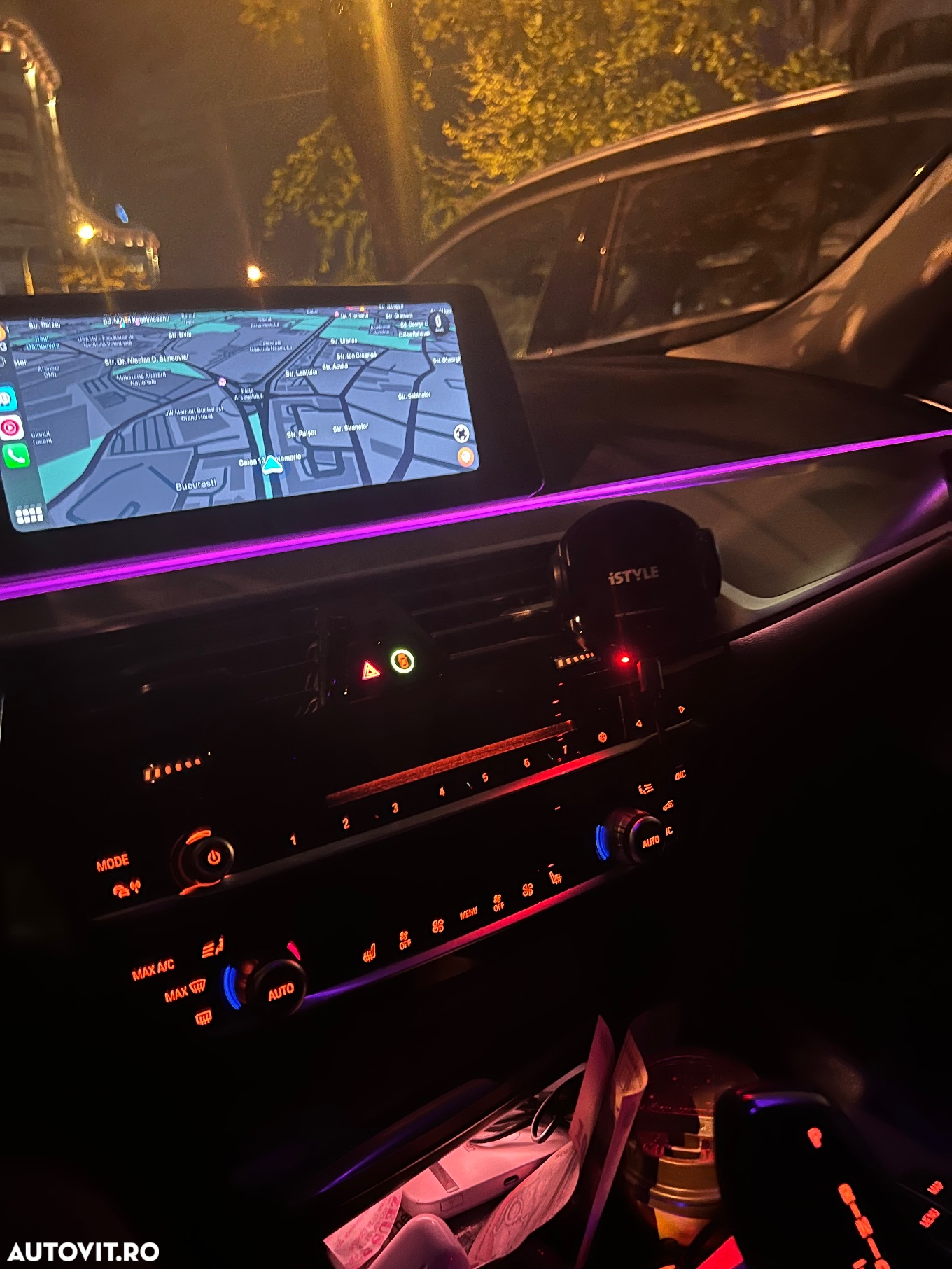 BMW Seria 5 520d xDrive AT - 15