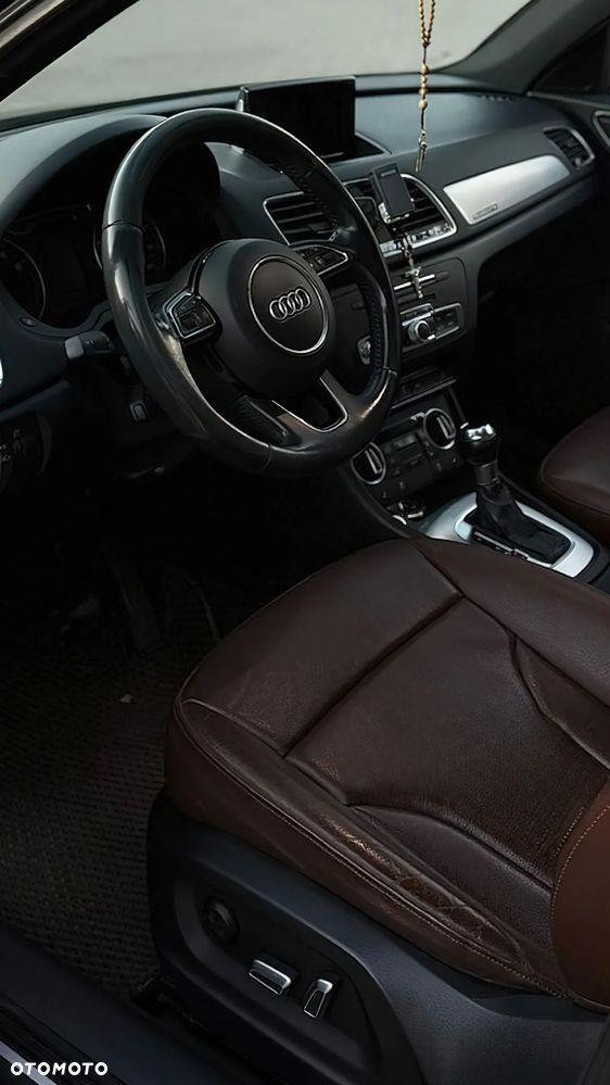 Audi Q3 - 10