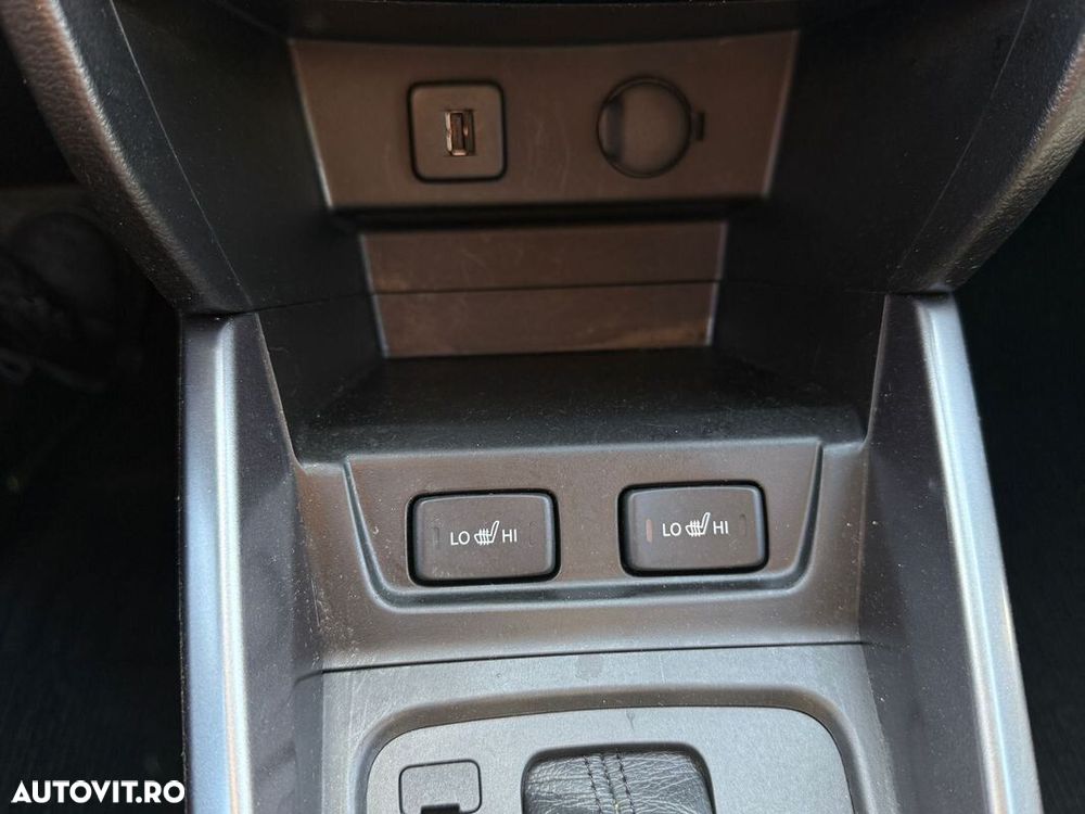 Suzuki Vitara 1.5 HEV Passion - 26