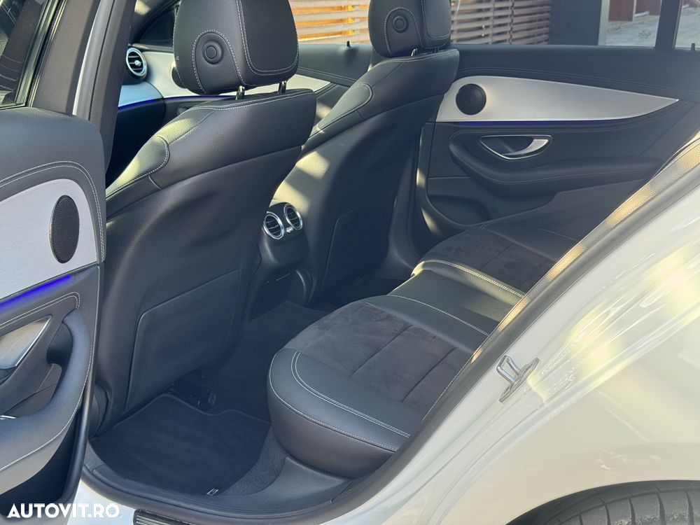 Mercedes-Benz E - 13