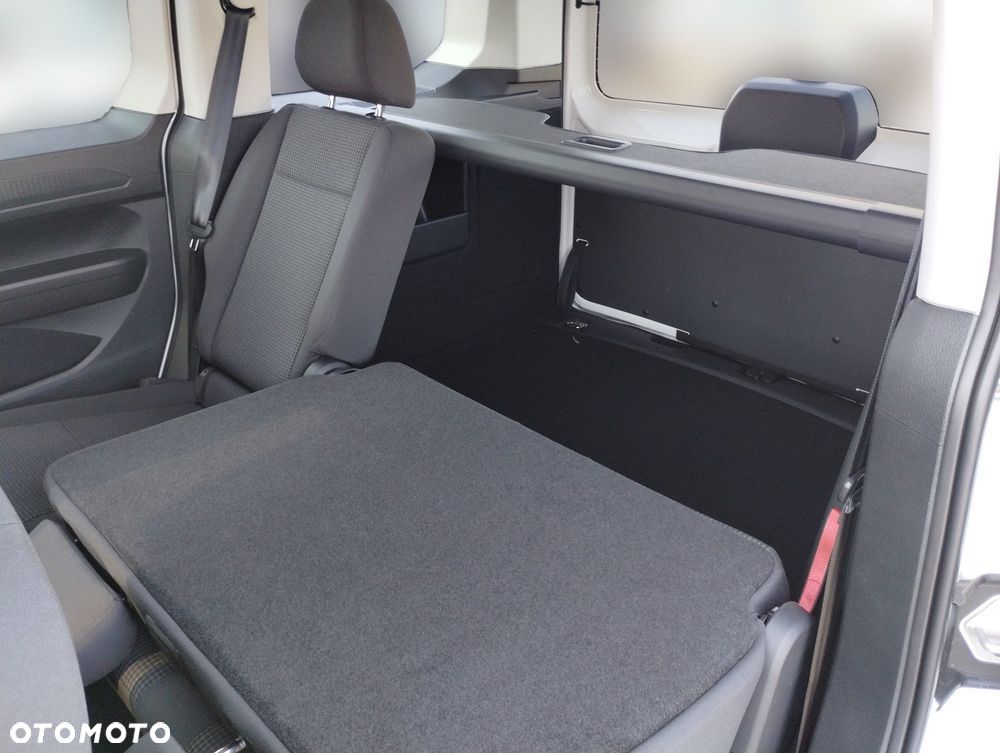 Volkswagen Caddy 2.0 TDI DSG - 13