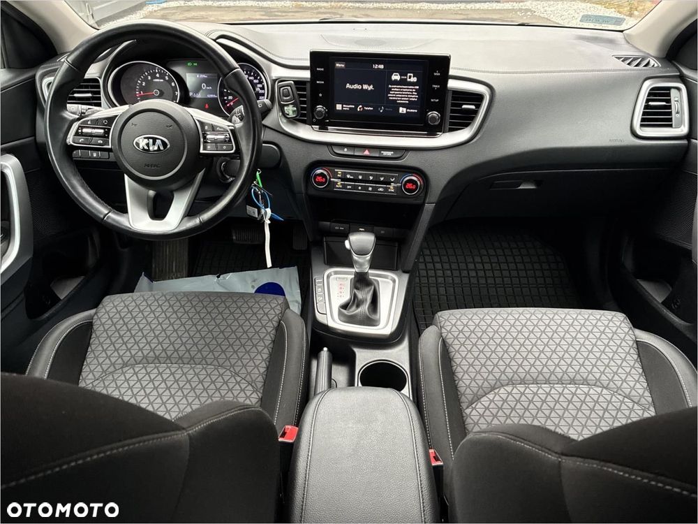 Kia Ceed 1.5 T-GDI M DCT - 18