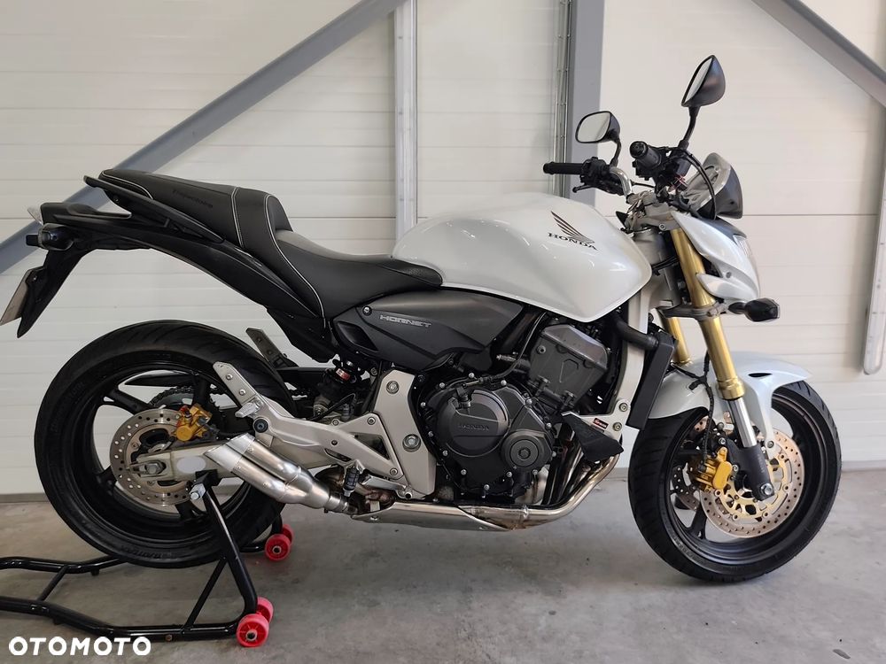 Honda Hornet - 13