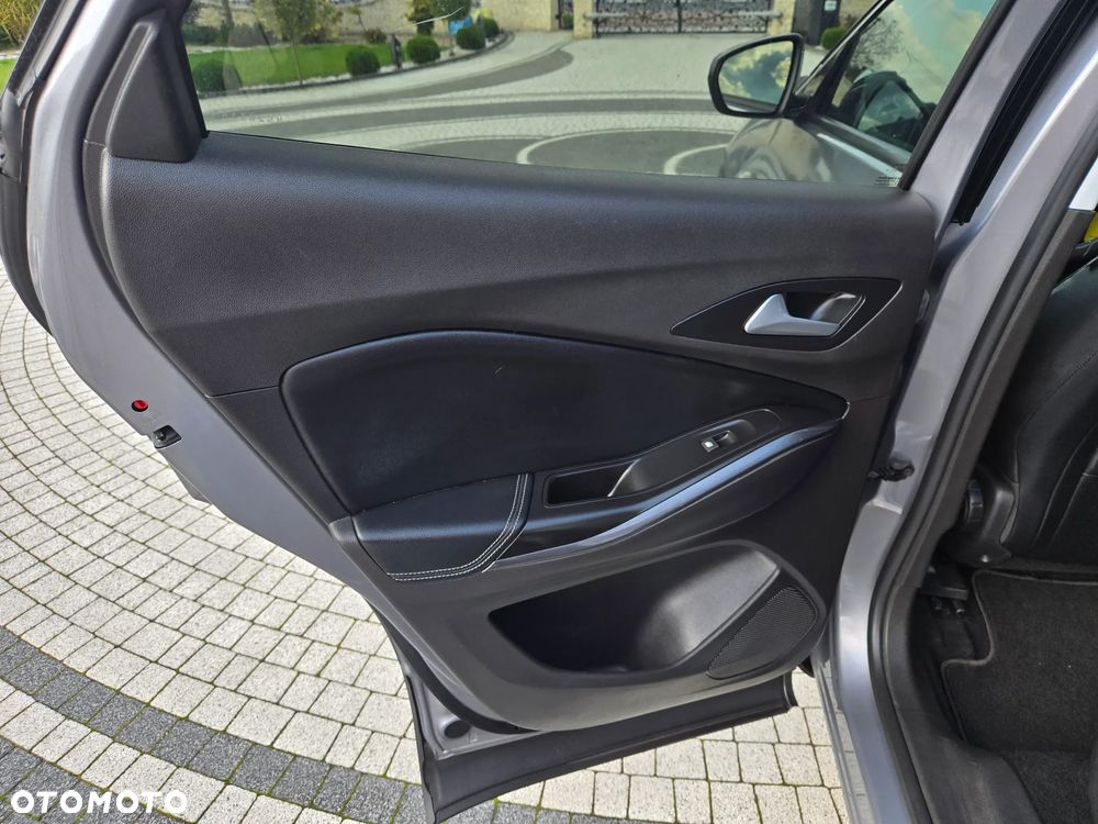 Opel Grandland X 1.2 T GPF Design Line S&S - 10