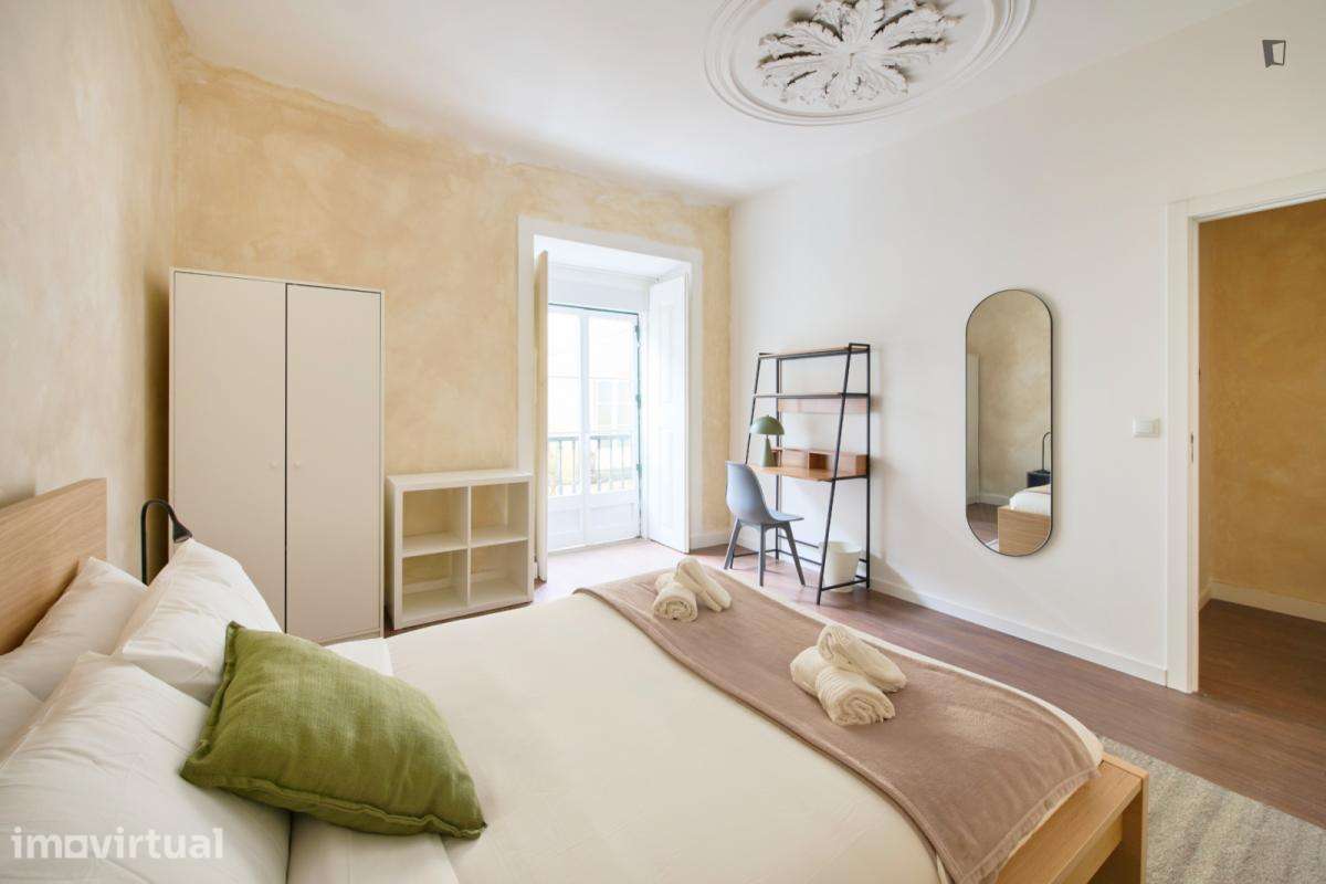 Quarto - localizado em São Bento Lisbon - Grande imagem: 3/37
