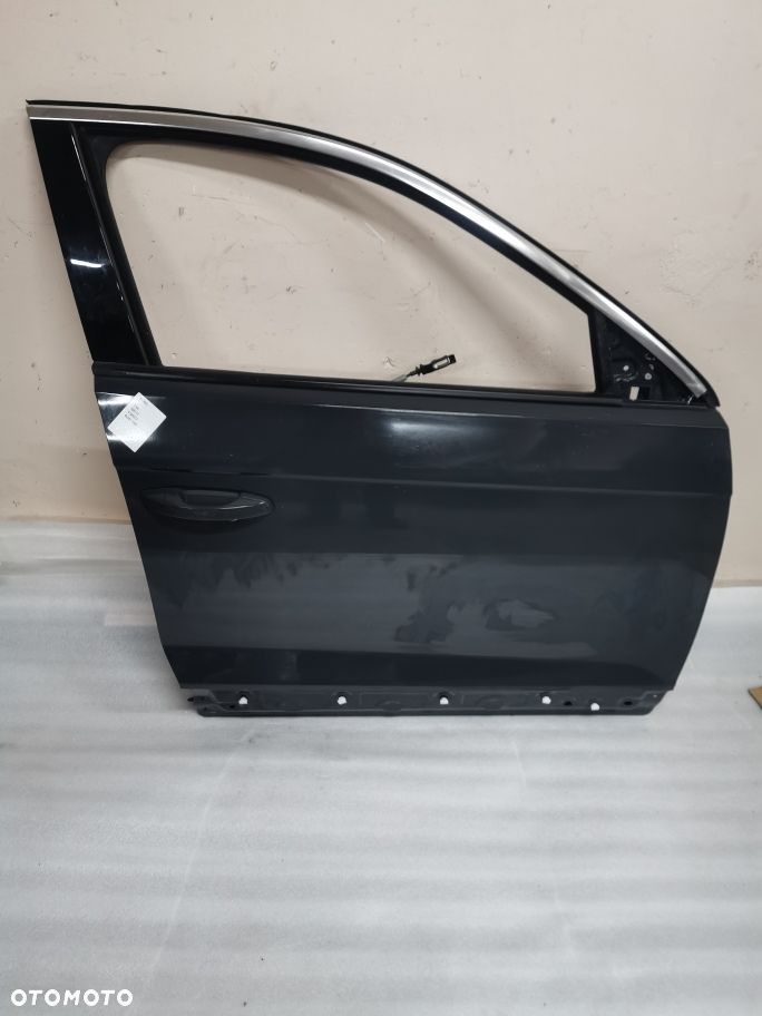 VW T-ROC drzwi I7F Grau - 1