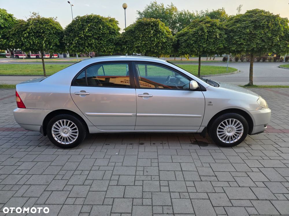 Toyota Corolla 1.6 VVT-i Prestige - 10