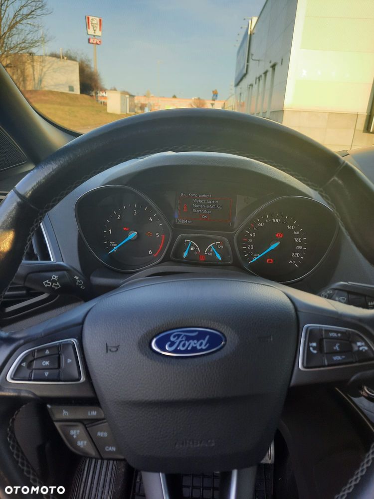 Ford Kuga 2.0 TDCi FWD ST-Line - 24