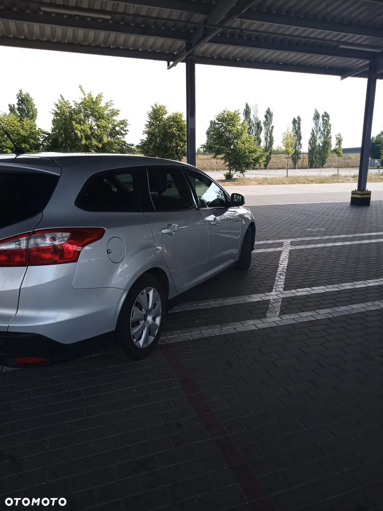 Ford Focus - 12