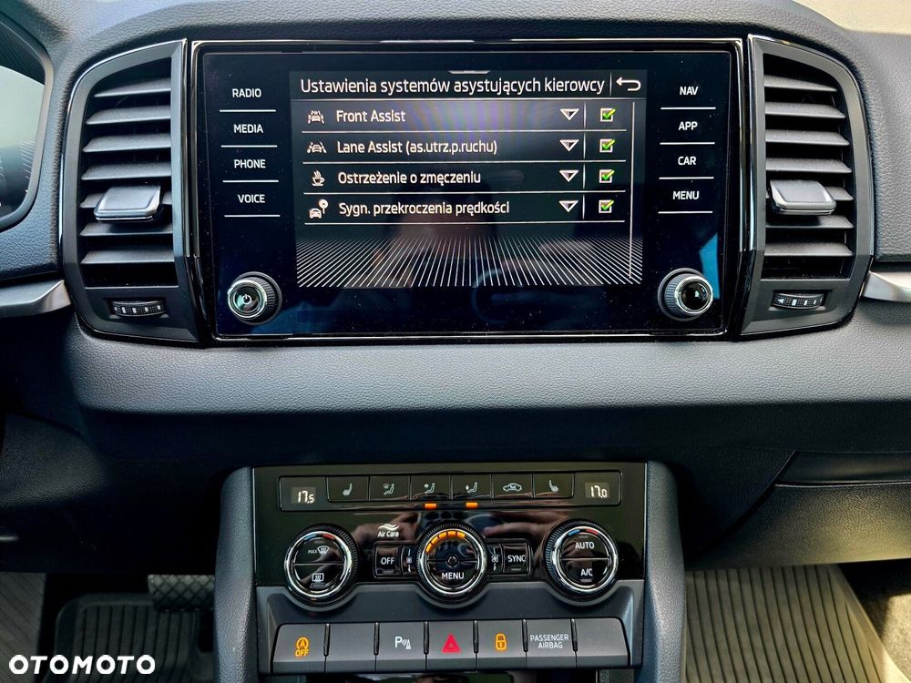 Skoda Karoq 1.5 TSI ACT Selection DSG - 16