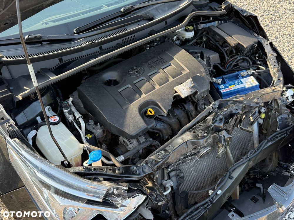 Toyota Corolla 1.6 Active - 4