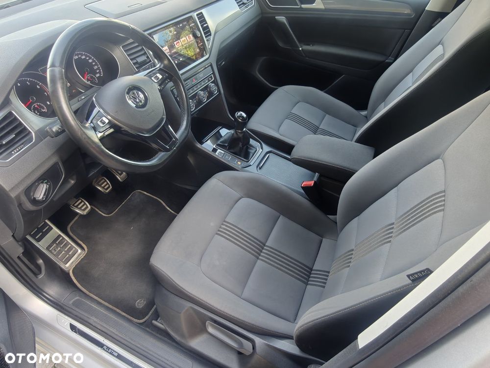 Volkswagen Golf Sportsvan SV 1.2 TSI BMT Comfortline - 15