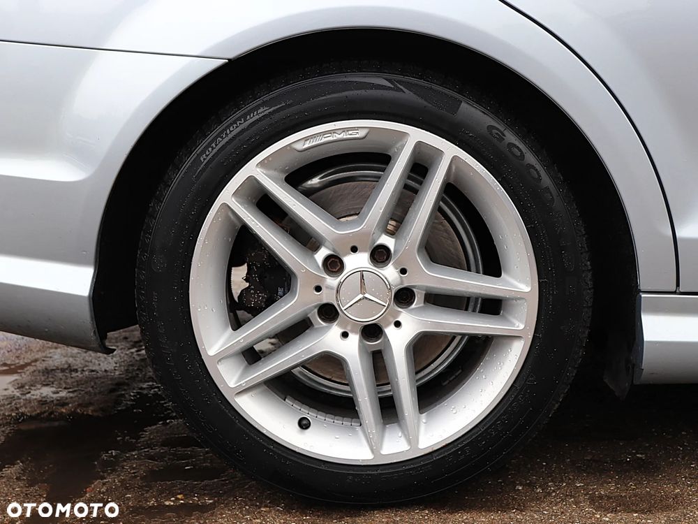 Mercedes-Benz Klasa C 200 Avantgarde Edition - 18