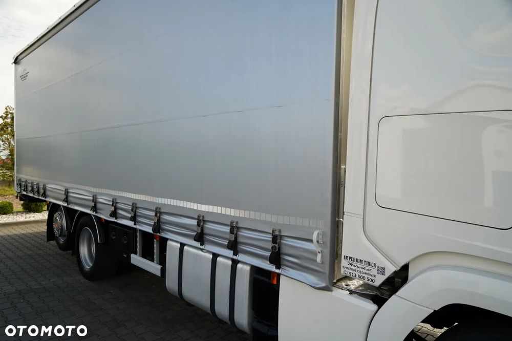 Scania R 450 / MEGA / 6x2 / FIRANKA - 8,2 m / SOLÓWKA / OŚ PODNOSZONA / MOCNA PODŁOGA / NAVI / - 16