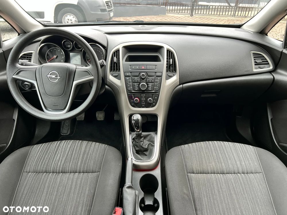 Opel Astra 1.4 Selection - 6