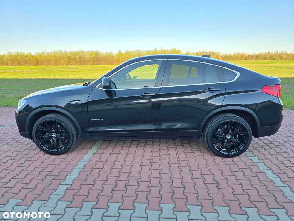 BMW X4 xDrive20d xLine - 6