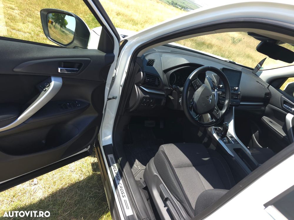 Mitsubishi Eclipse-Cross - 7