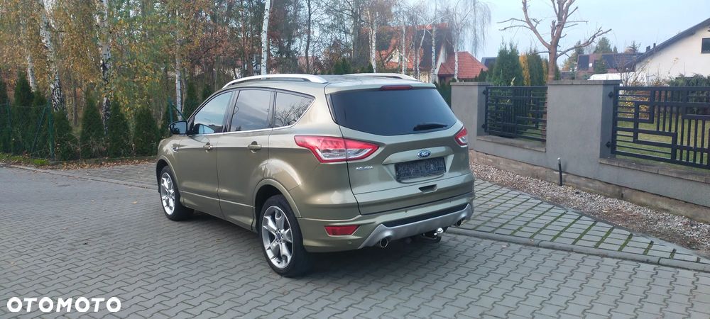 Ford Kuga 2.0 TDCi 4x4 ST-Line - 4