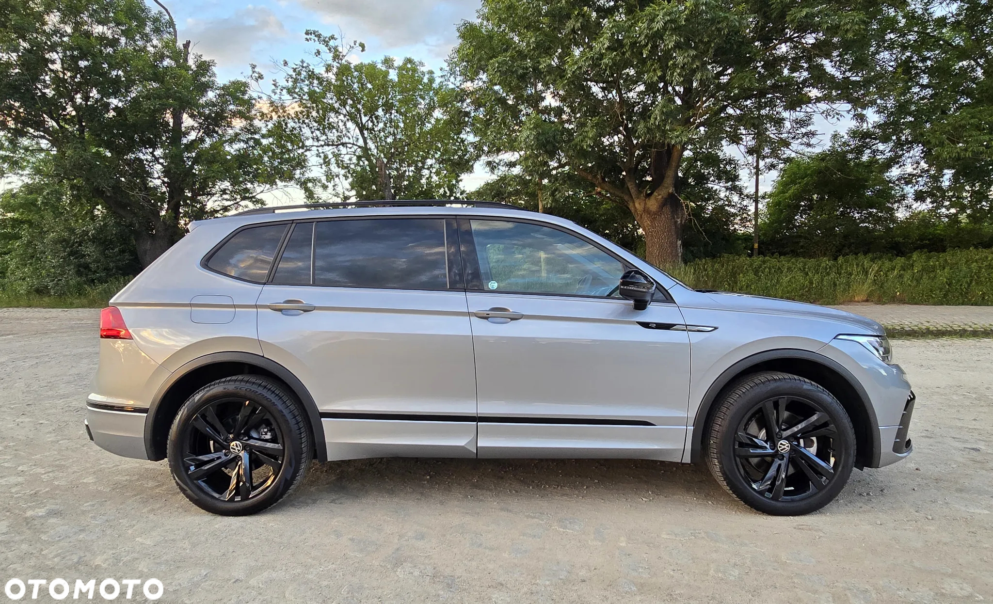 Volkswagen Tiguan - 2