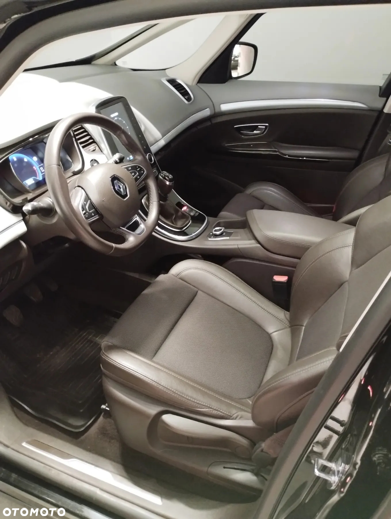 Renault Espace 1.6 dCi Energy Zen - 2