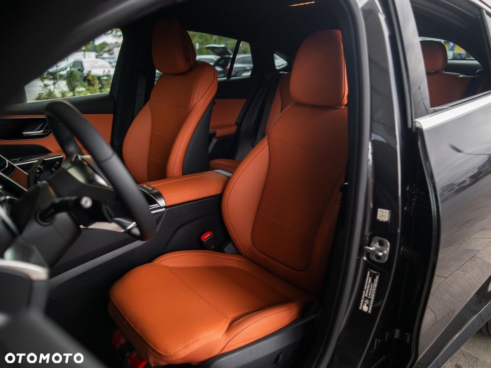 Mercedes-Benz GLC - 10