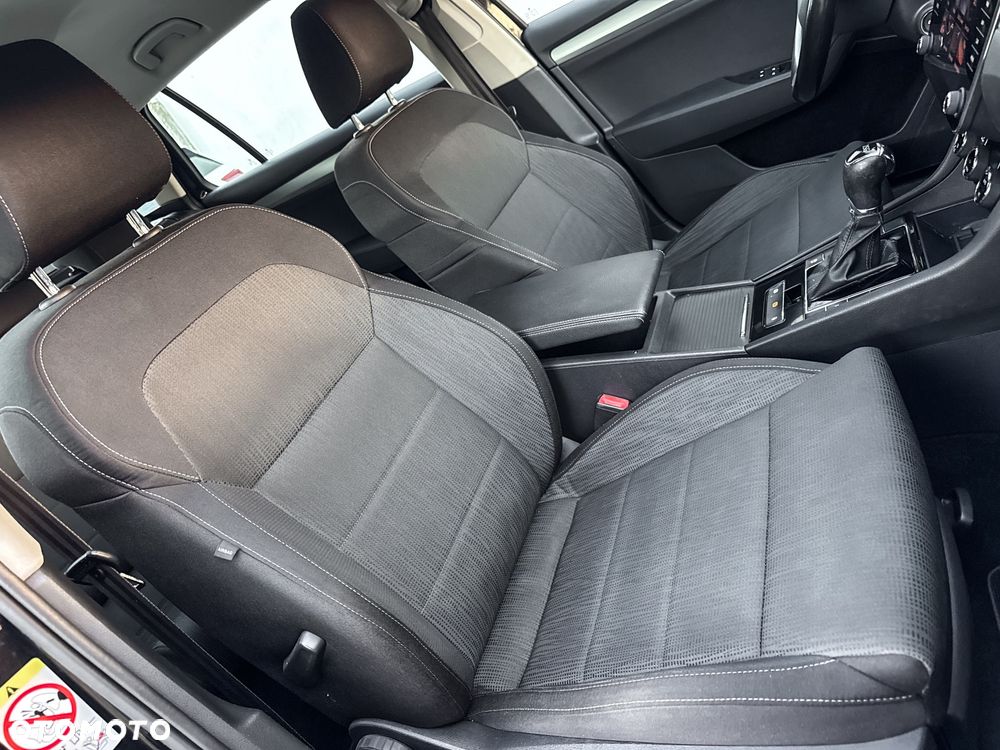 Skoda Superb 2.0 TDI DSG Ambition - 35