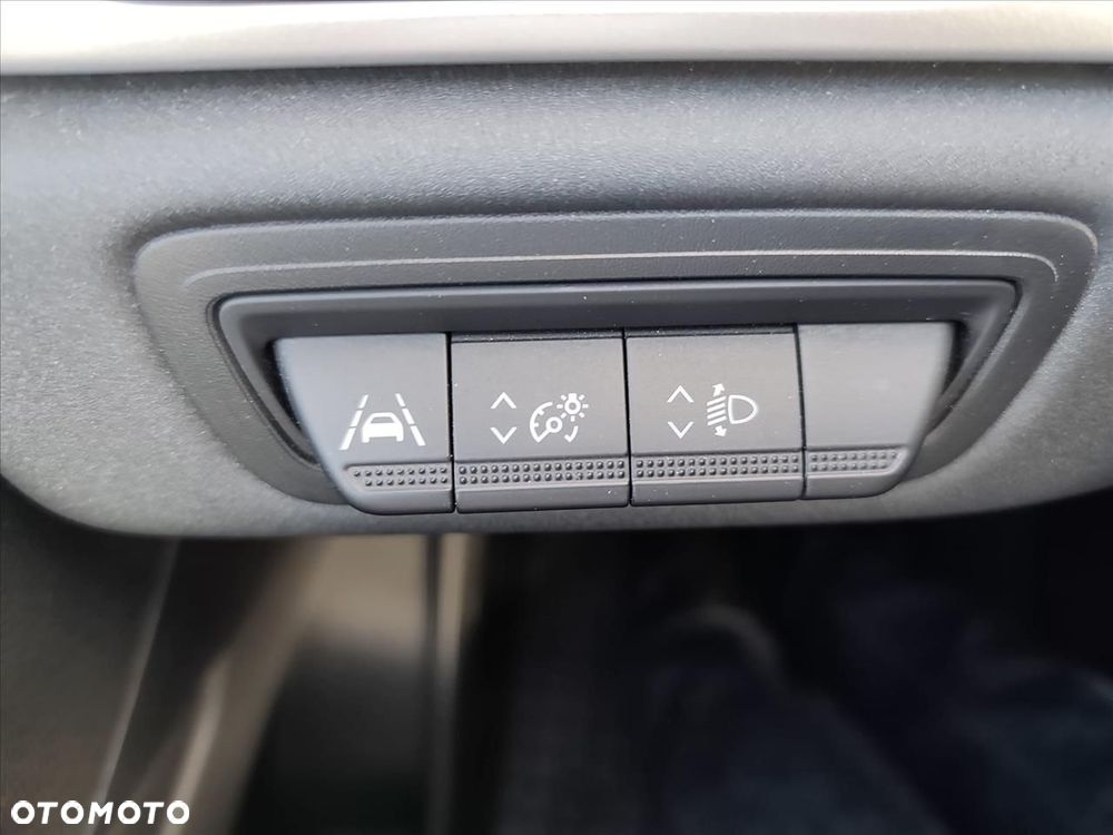 Renault Captur 1.0 TCe Equilibre - 18