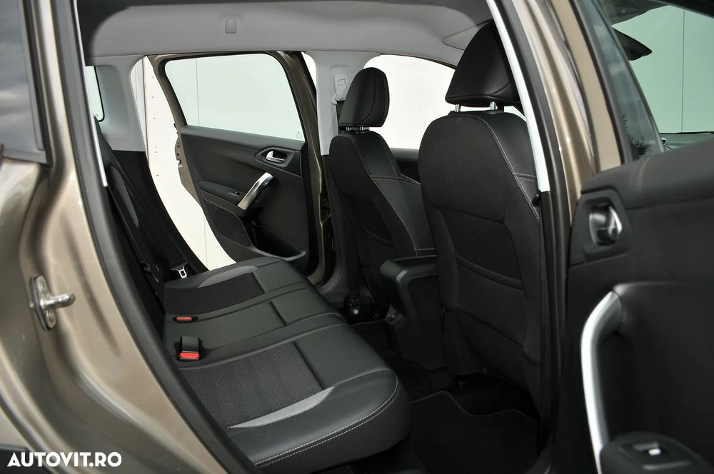 Peugeot 2008 PureTech 110 Stop&Start EAT6 Allure - 7