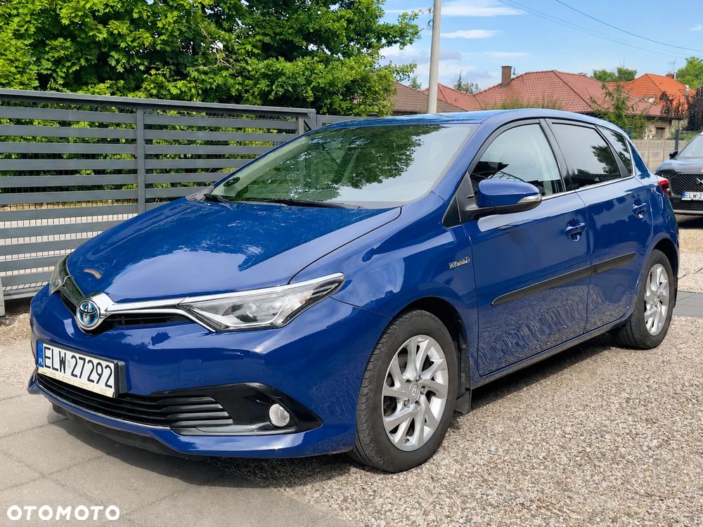 Toyota Auris - 1