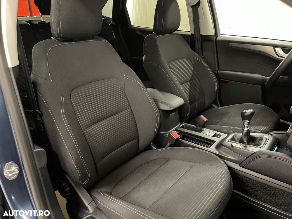 Ford Kuga 1.5 EcoBoost FWD Titanium - 10