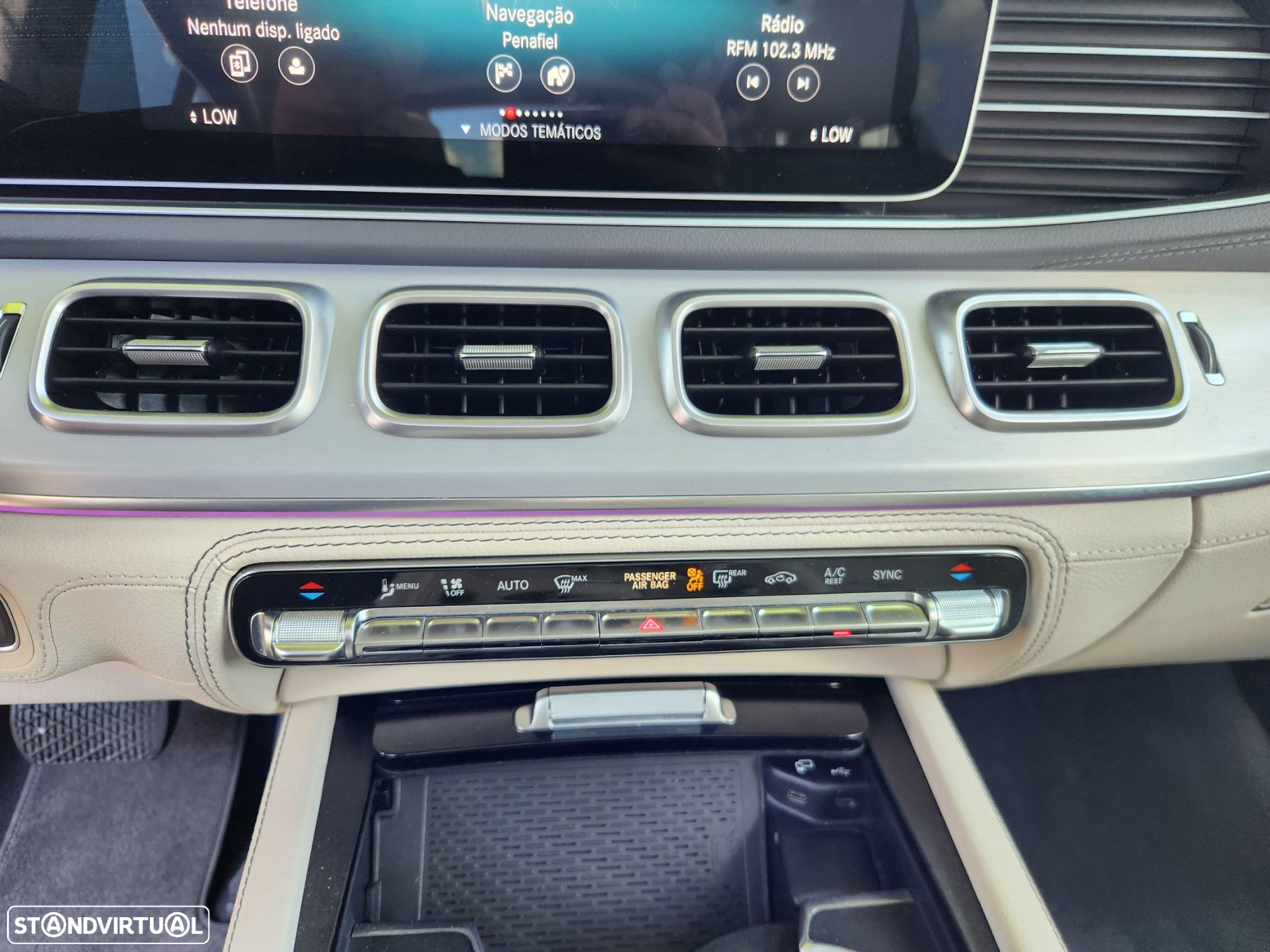 Mercedes-Benz GLE 300 d 4Matic - 37