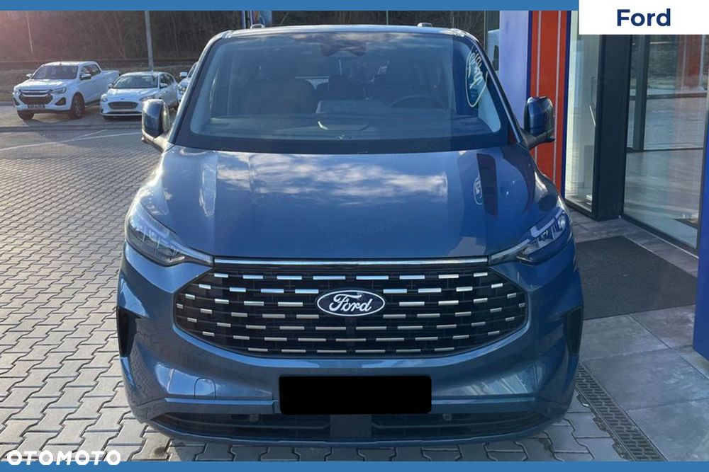 Ford Tourneo Custom - 3