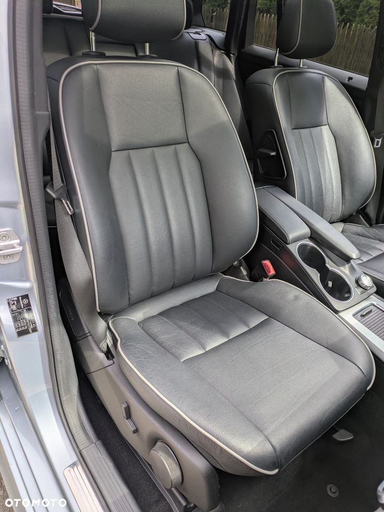 Mercedes-Benz GLK 220 CDI DPF BlueEFFICIENCY 7G-TRONIC SPORT EDITION - 25