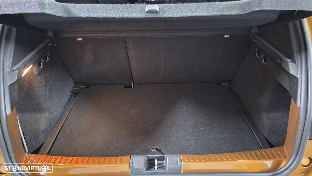 Dacia Sandero Stepway TCe 90 CVT Comfort - 19