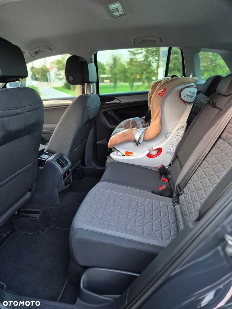 Volkswagen Tiguan - 6