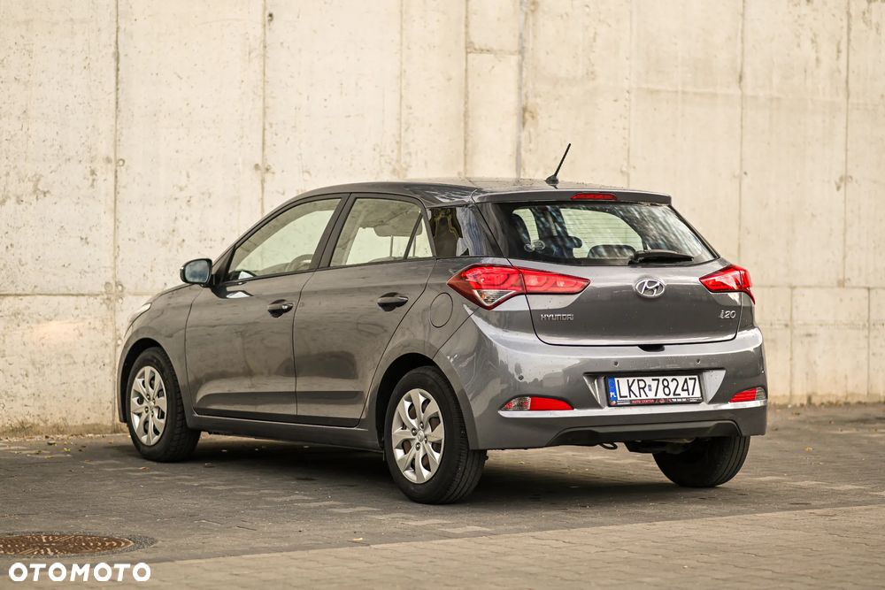 Hyundai i20 1.4 Active - 16