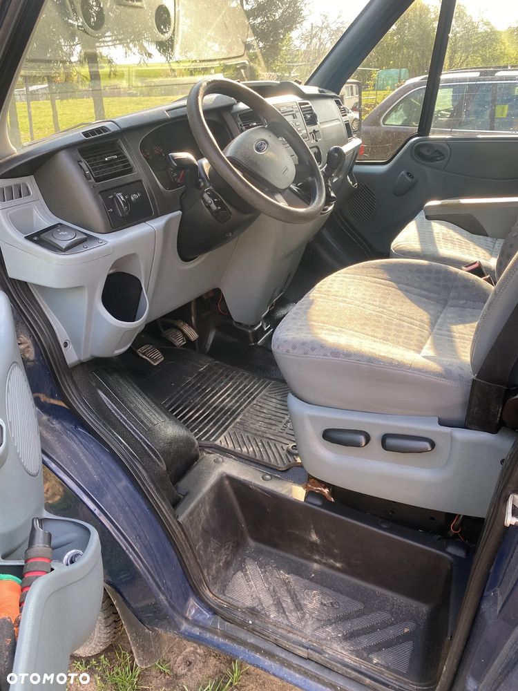 Ford Transit - 5