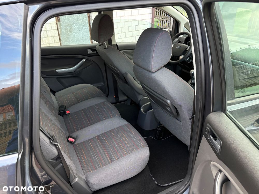 Ford Focus C-Max - 33