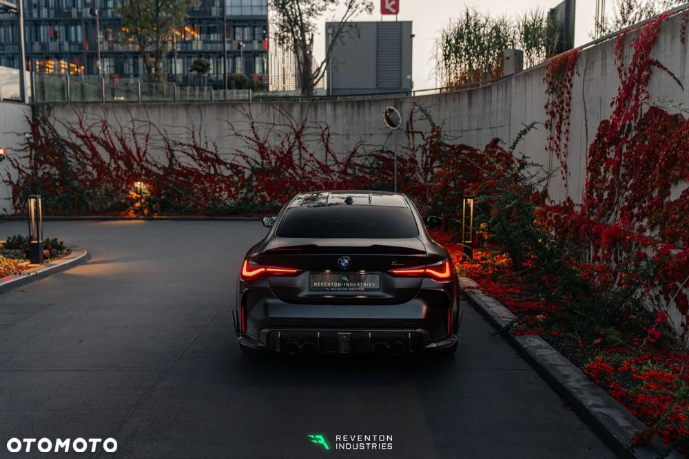 BMW M4 Competition M xDrive sport - 13