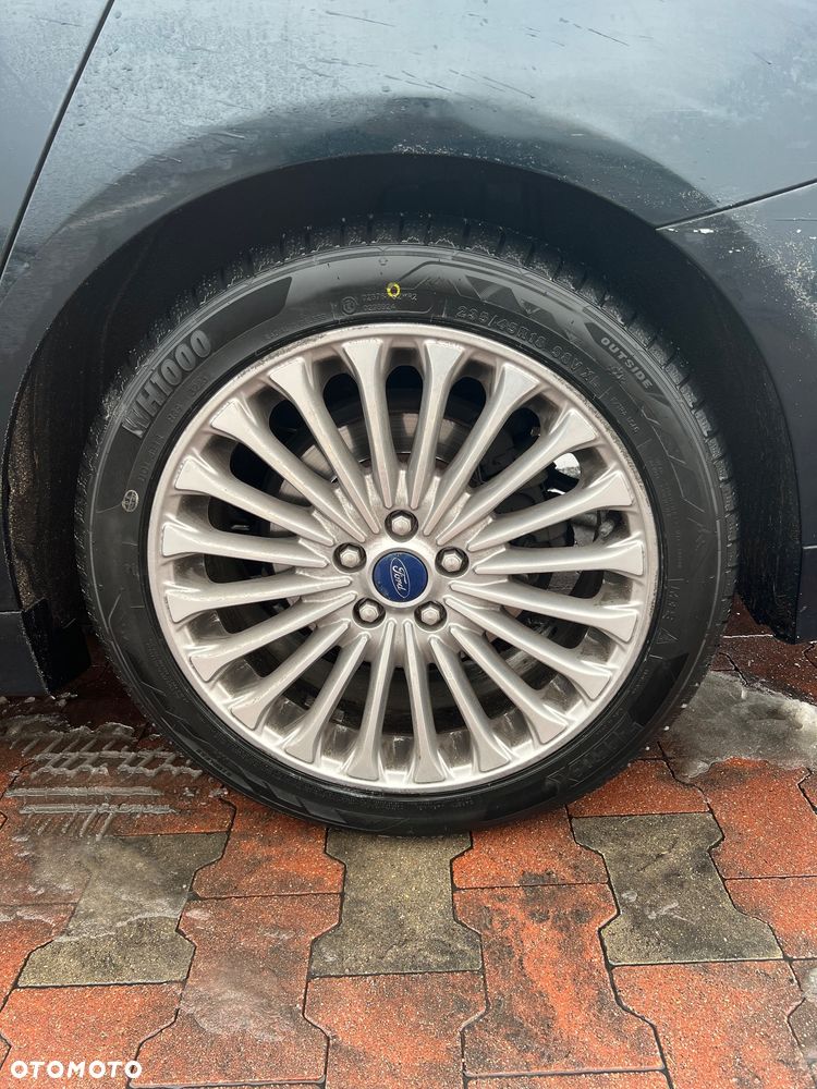 Ford Fusion 2.0 EcoBoost Titanium - 8