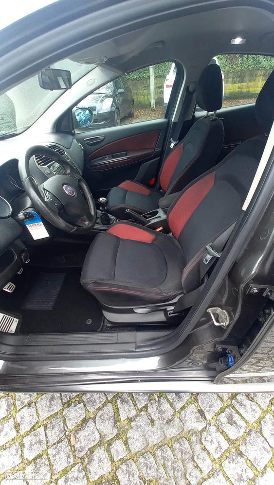 Fiat Bravo 1.6 M-Jet Sport - 2